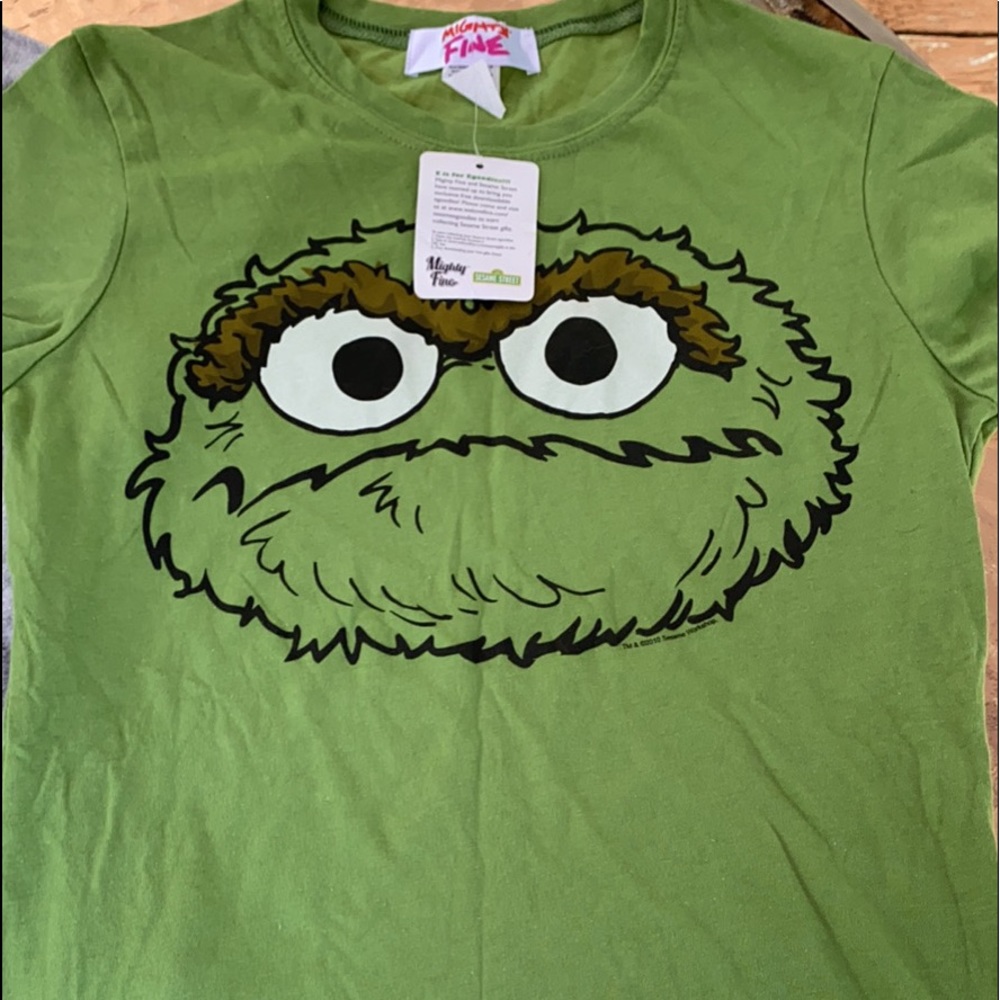 Kids Sesame Street t shirt